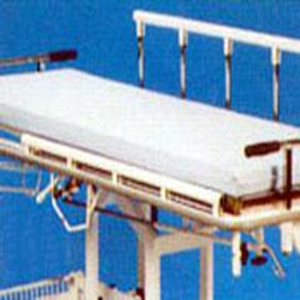 MATTRESS FOR PATIENT RECOVERY TROLLEY